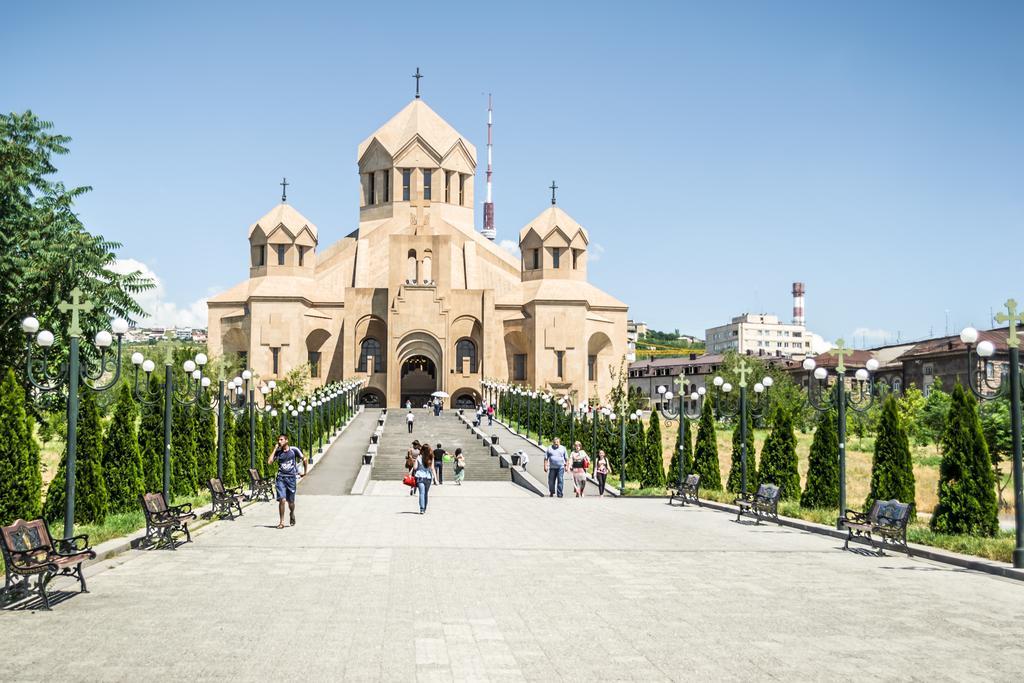 - Centre Ereván